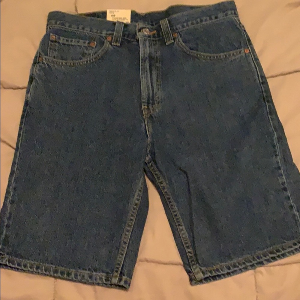 Levi Jorts